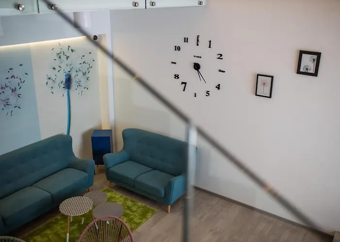 Dandelion بيت شباب زادار